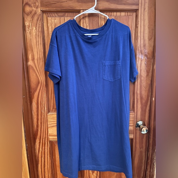 NWT Old Navy Women’s T-Shirt Dress - Picture 2 of 7